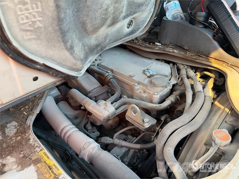 Isuzu NPR Andere Fahrzeuge