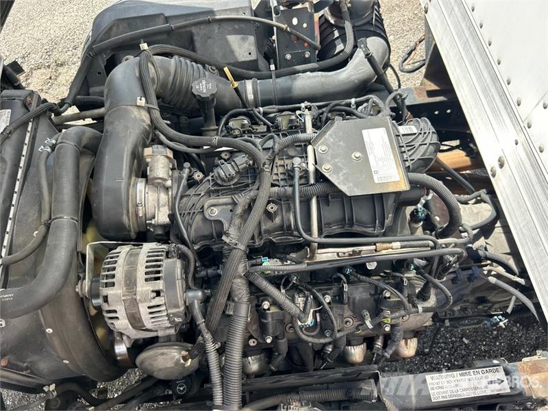 Isuzu NPR Sanduk kamioni