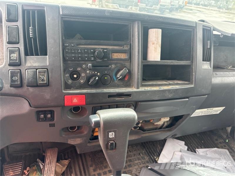 Isuzu NPR Other trucks