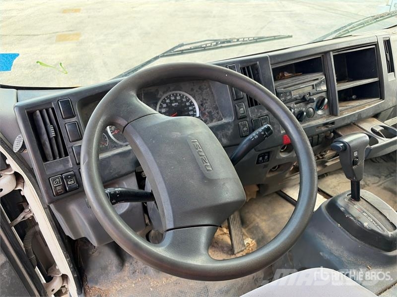 Isuzu NPR Andere Fahrzeuge