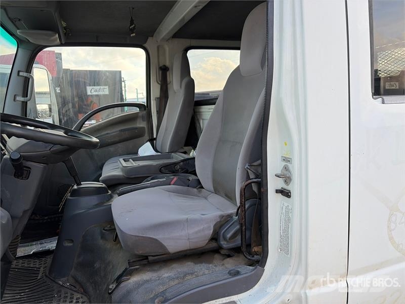 Isuzu NPR Andere Fahrzeuge