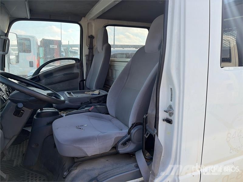 Isuzu NPR Další