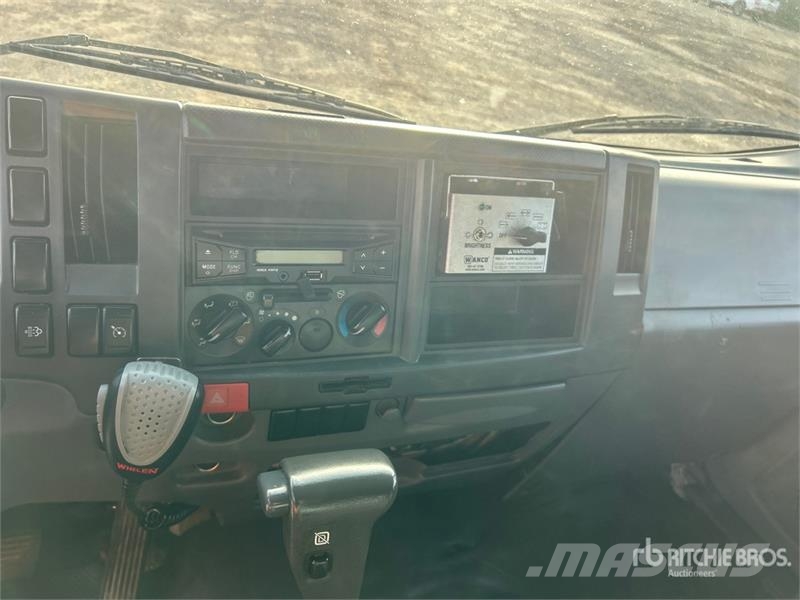 Isuzu NPR Kita