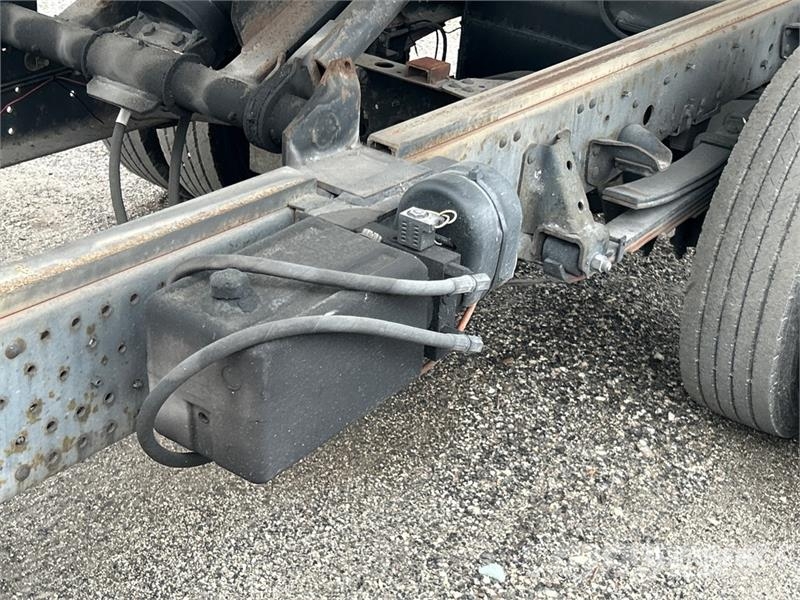 Isuzu NPR Kiper tovornjaki