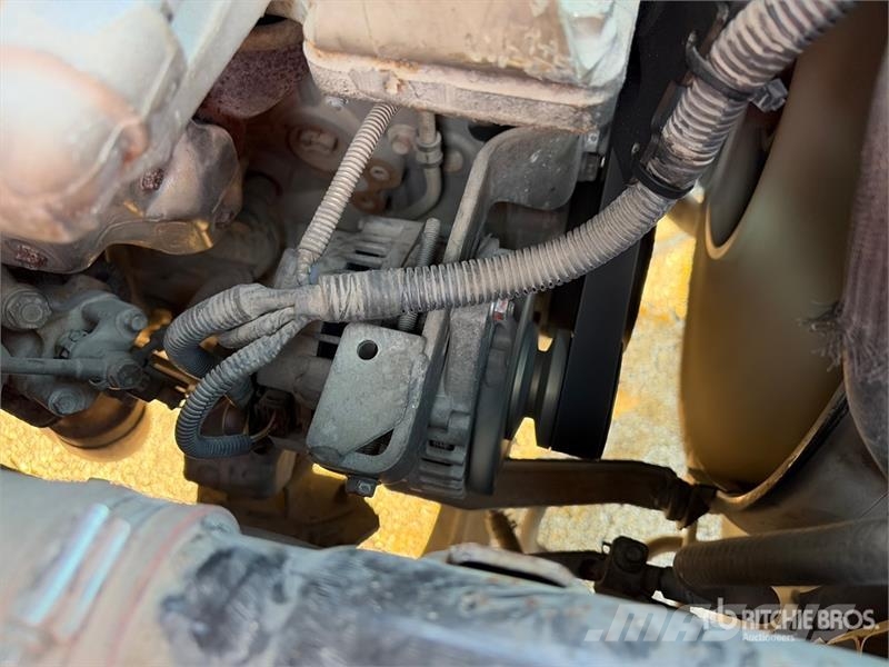 Isuzu NPR Andere Fahrzeuge