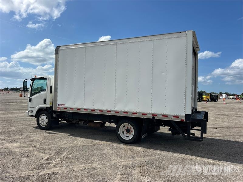 Isuzu NPR Sanduk kamioni