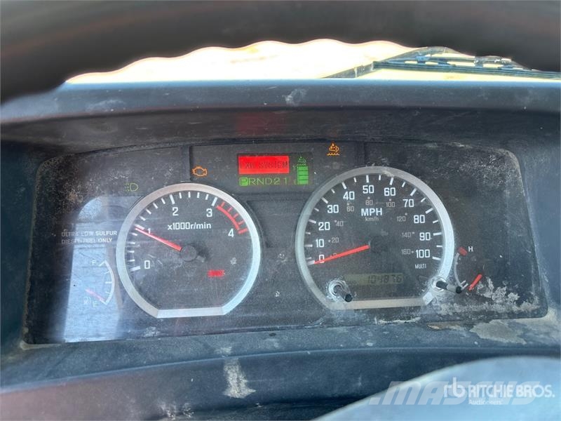 Isuzu NPR Andere Fahrzeuge