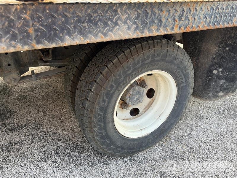 Isuzu NPR Andere Fahrzeuge