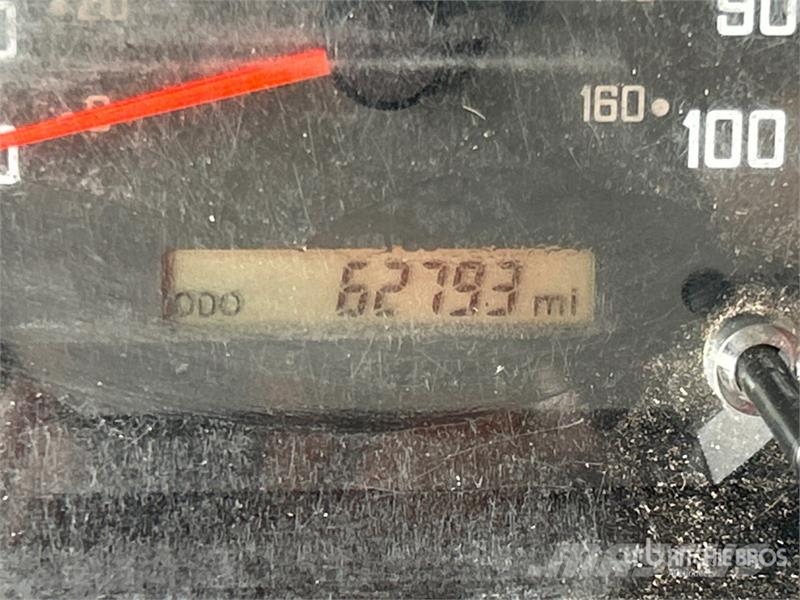 Isuzu NPR Ostali kamioni