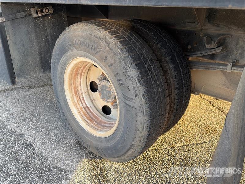 Isuzu NPR Andere Fahrzeuge