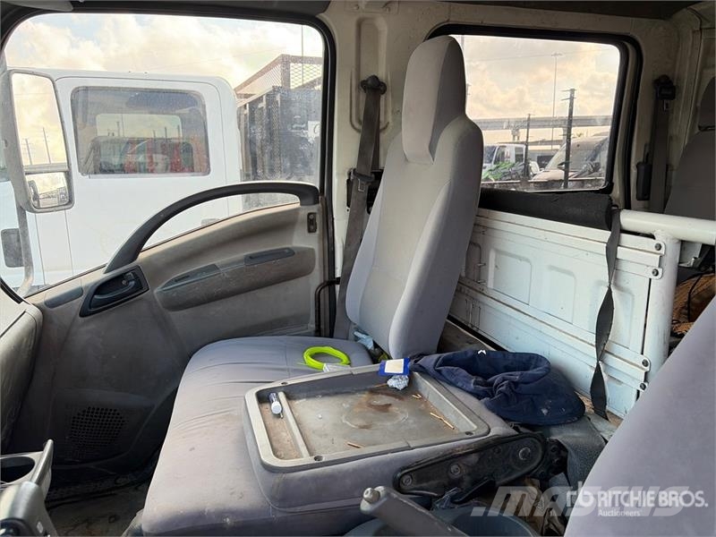 Isuzu NPR Andere Fahrzeuge