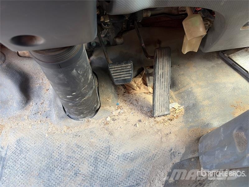 Isuzu NPR Andere Fahrzeuge