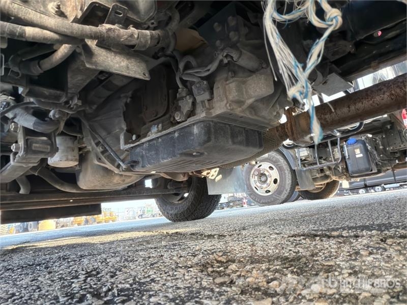 Isuzu NPR Andere Fahrzeuge