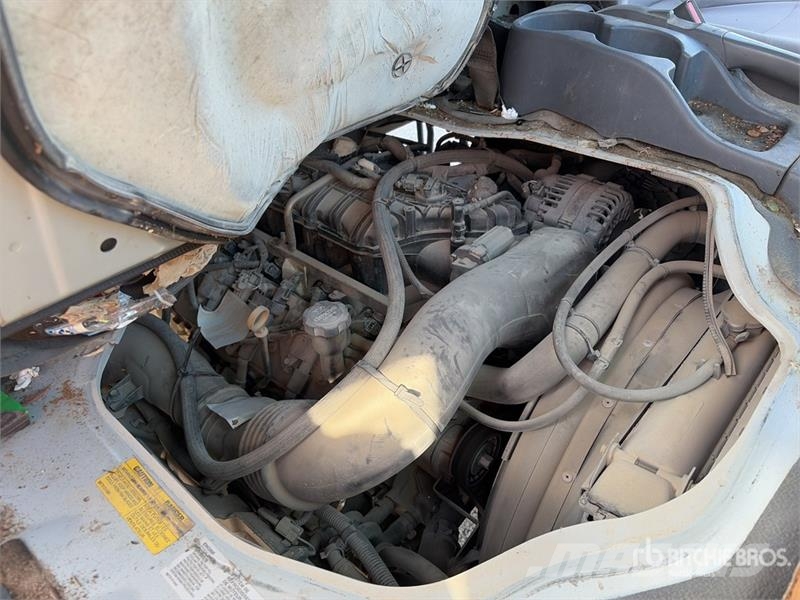 Isuzu NPR Φορτηγά Κόφα