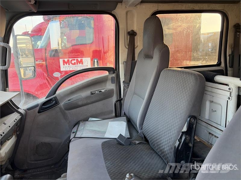 Isuzu NPR Andere Fahrzeuge