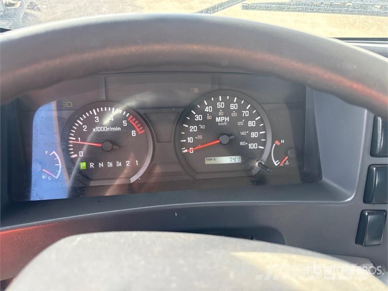 Isuzu NPR HD Citi