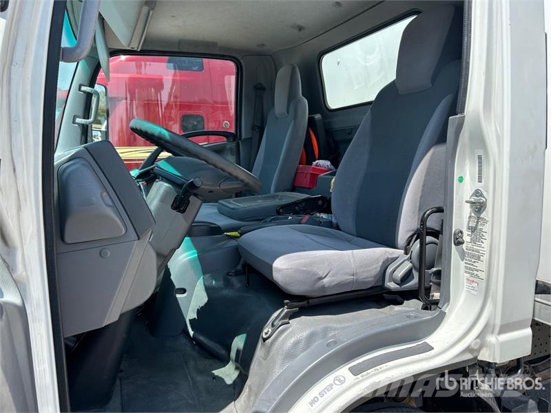 Isuzu NPR HD Каросерии
