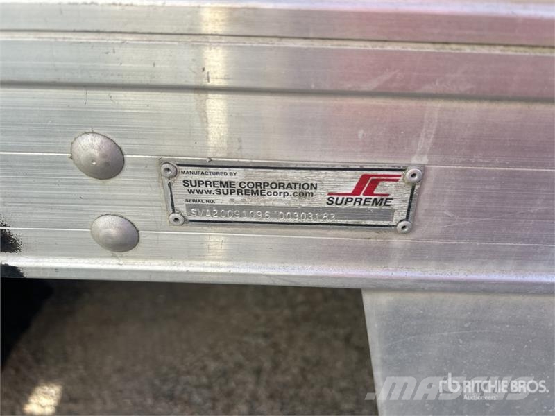 Isuzu NPR HD Camiones caja cerrada