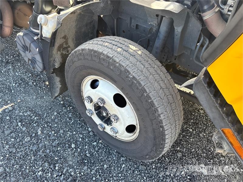 Isuzu NPR HD Kofferaufbau