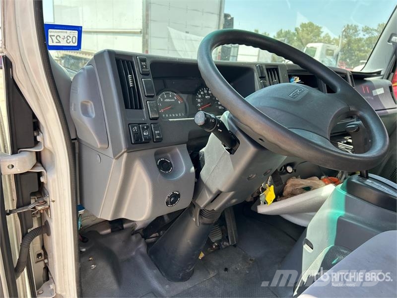 Isuzu NPR HD Каросерии