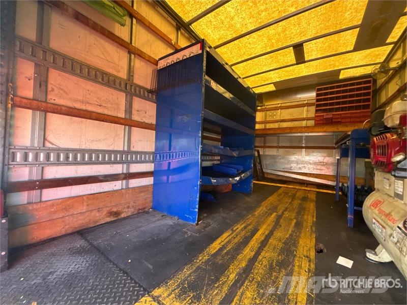 Isuzu NPR HD Kofferaufbau