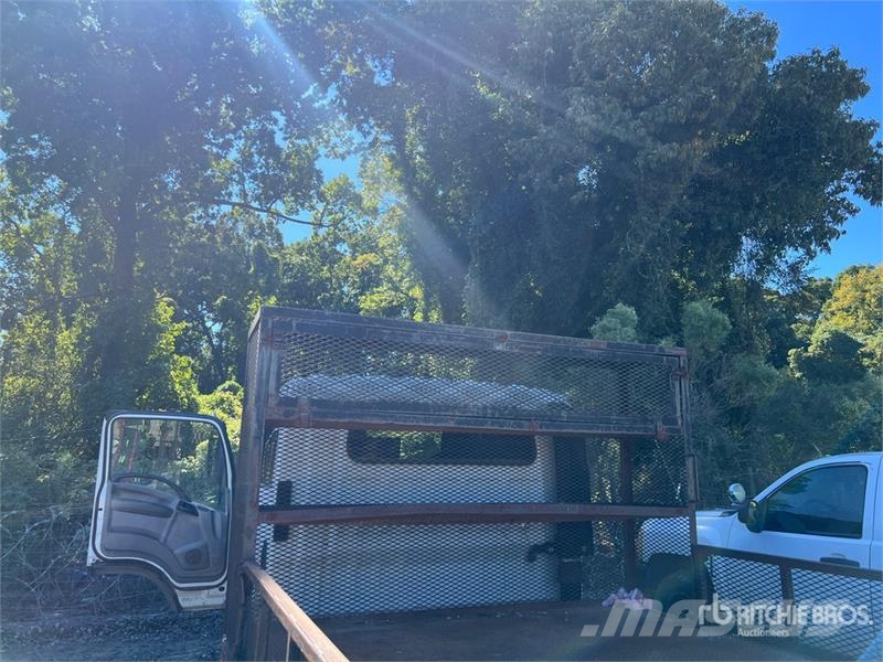 Isuzu NPR HD 4x2 Crew Cab Landscape Truck Otros camiones