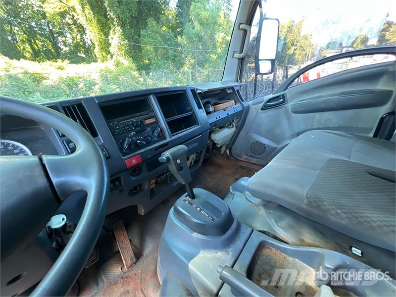 Isuzu NPR HD 4x2 Crew Cab Landscape Truck Otros camiones