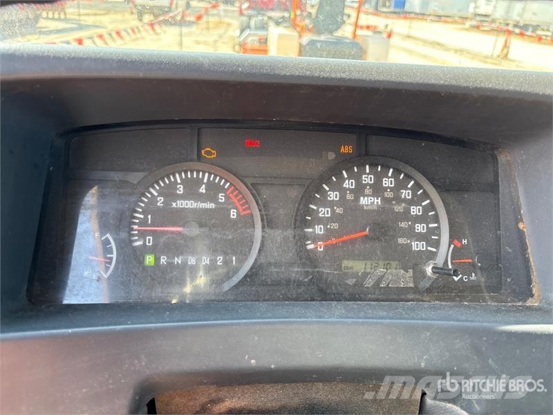 Isuzu NPR HD 4x2 Crew Cab Landscape Truck Otros camiones