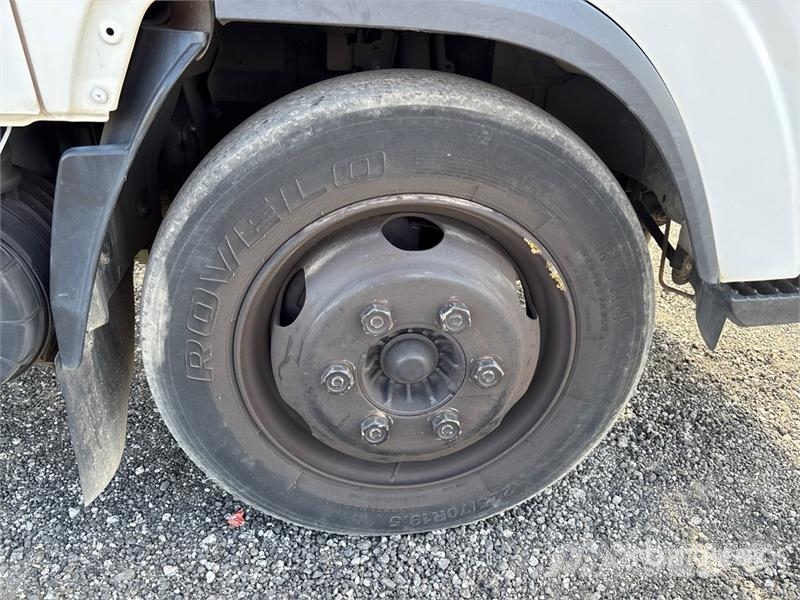 Isuzu NPR HD 4x2 Crew Cab Landscape Truck Otros camiones