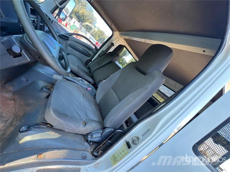 Isuzu NPR HD 4x2 Crew Cab Landscape Truck Otros camiones