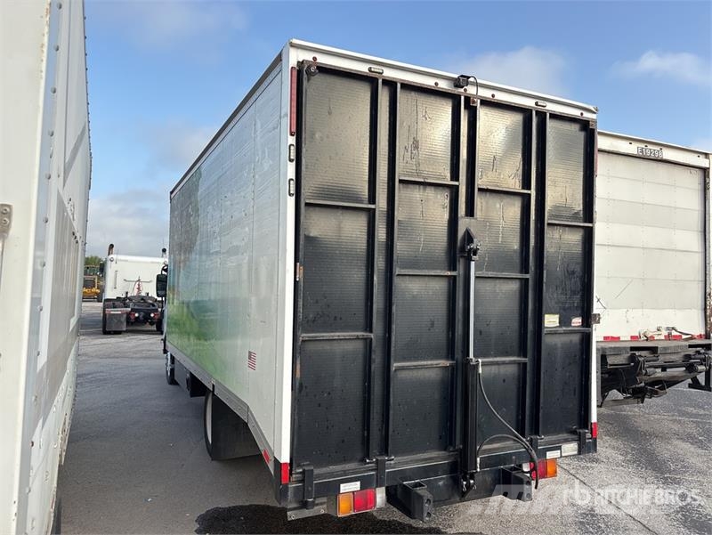 Isuzu NPR HD 4x2 Van Truck Camiones con caja de remolque