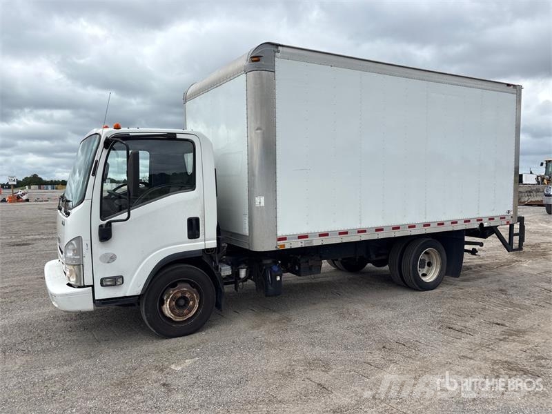 Isuzu NQR شاحنات ذات هيكل صندوقي