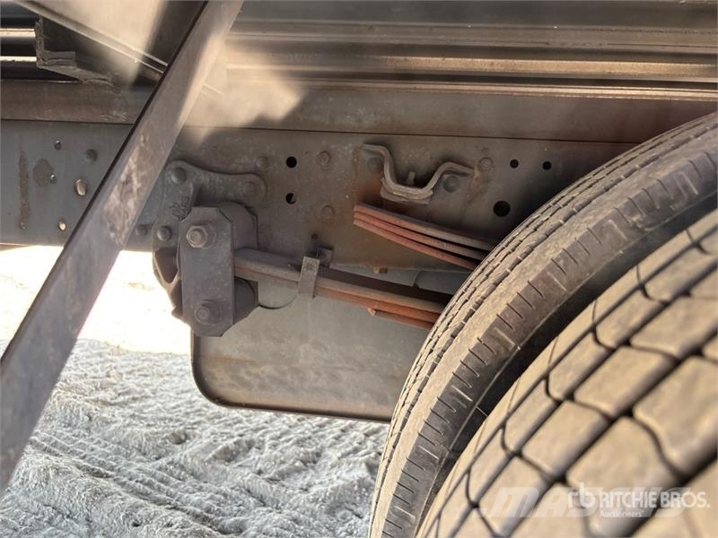 Isuzu NRR Italszállító tehergépkocsik