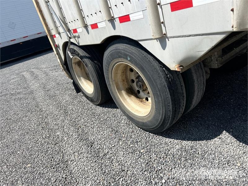  ITI 42 ft x 96 in T/A Open-Top Chip Trailer Rimorchi per segatura e cippato