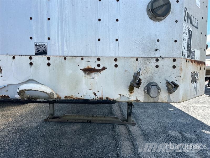  ITI 42 ft x 96 in T/A Open-Top Chip Trailer Rimorchi per segatura e cippato