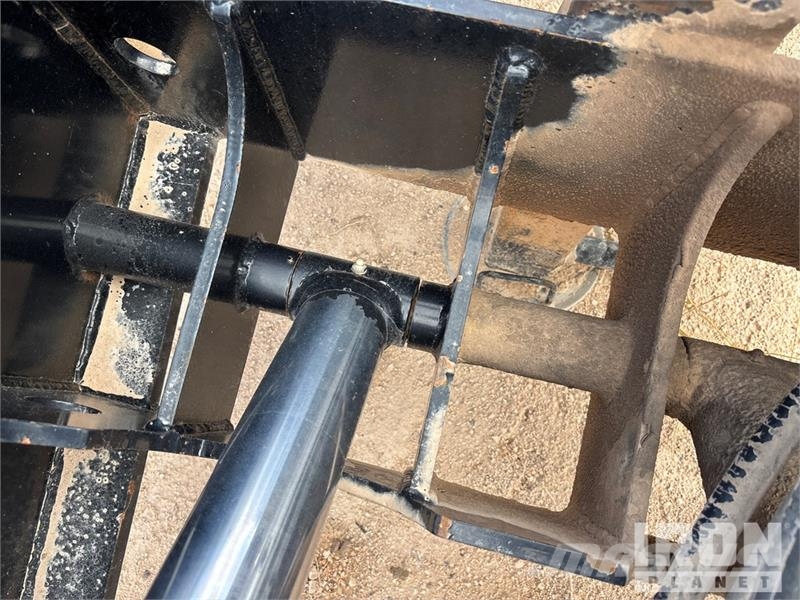 ITI SFS510250 S/A Booster Axle Druge prikolice