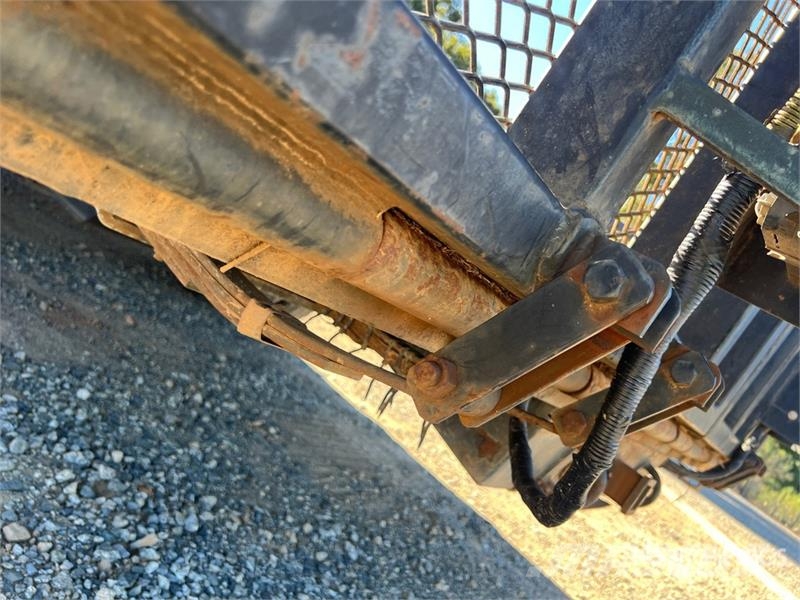  Izusu NPR HD 4x2 Crew Cab Landscape Truck 其他貨車