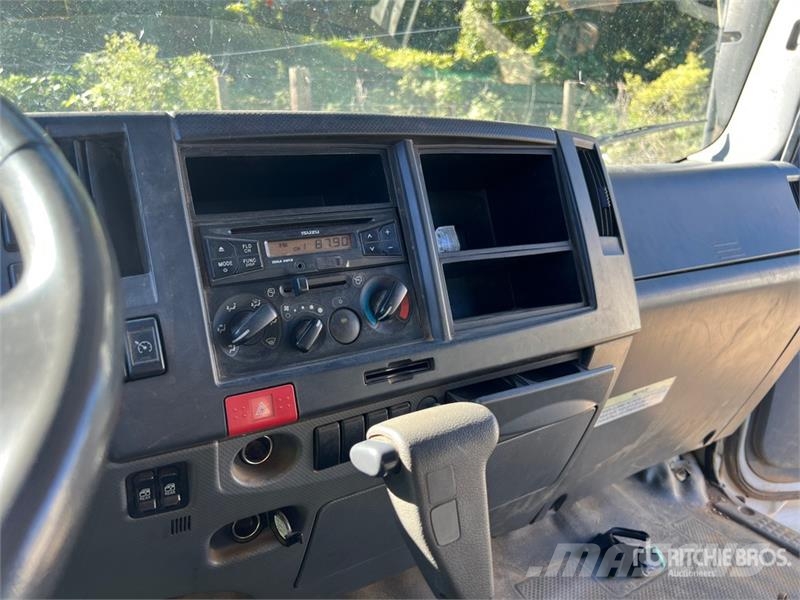  Izusu NPR HD 4x2 Crew Cab Landscape Truck 其他貨車