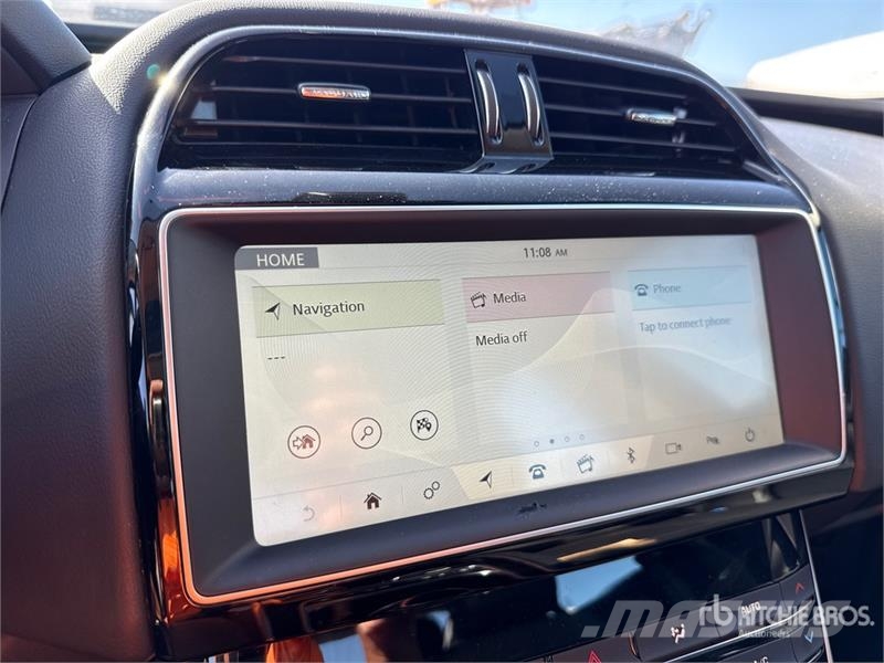 Jaguar XE 25t Automobile 자동차
