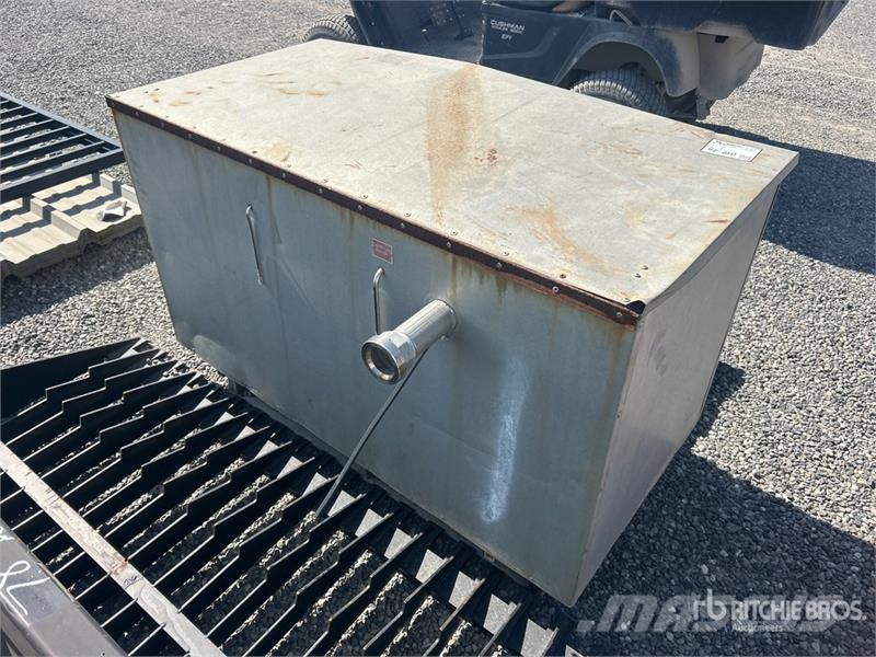 JATCO J7000 30 gal Steel Environmental Tank Fuel and additive tanks