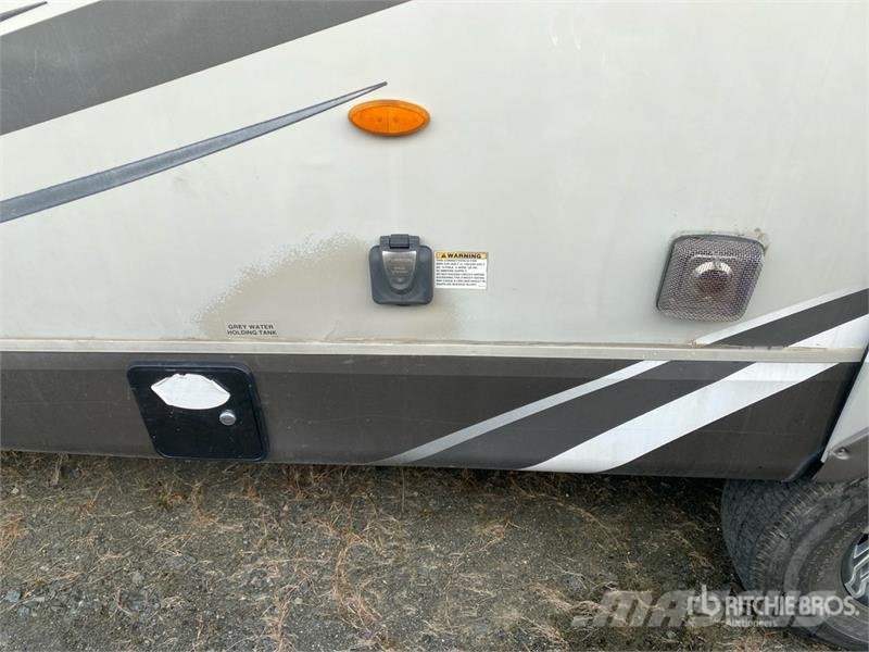 Jayco Eagle 330RTS Travel Trailer Andre hengere