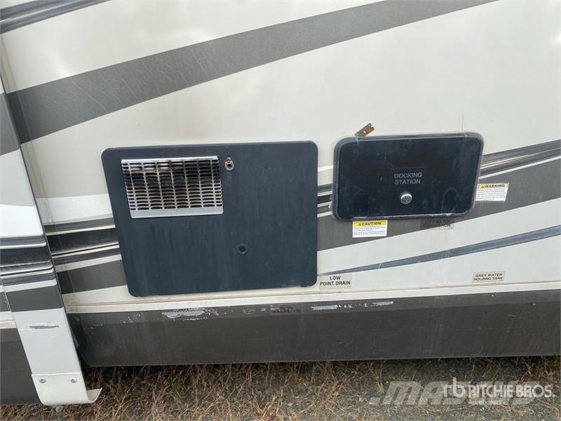 Jayco Eagle 330RTS Travel Trailer Andre hengere