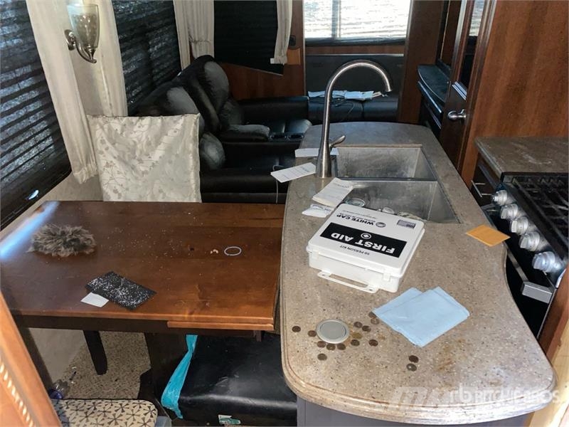Jayco Eagle 330RTS Travel Trailer Andre hengere