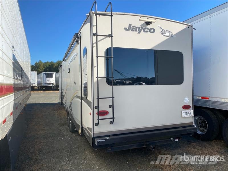 Jayco Eagle 330RTS Travel Trailer Andre hengere