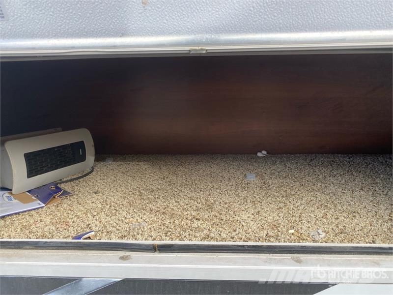 Jayco Eagle 330RTS Travel Trailer Andre hengere