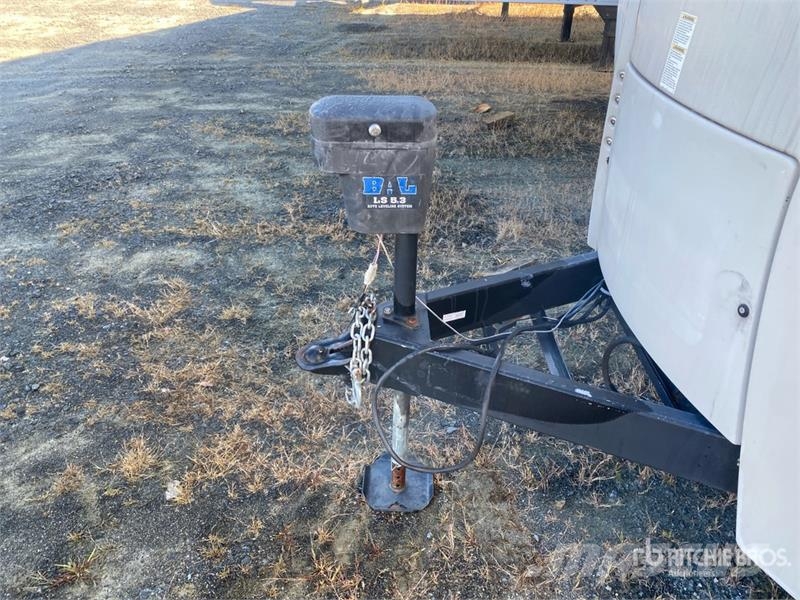 Jayco Eagle 330RTS Travel Trailer Andre hengere