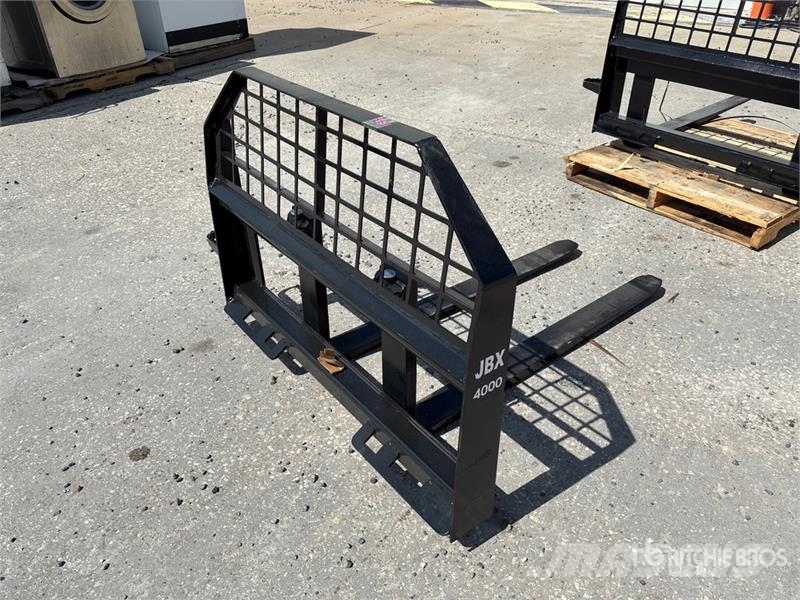 JBX 4000 Građevinarske viljuške