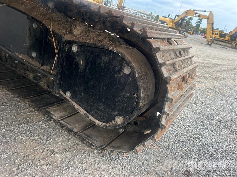 JCB 131X Tracked Excavator Crawler excavators