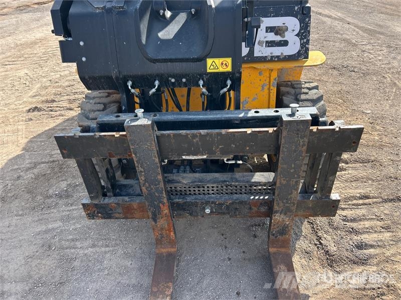 JCB 35D Telehandler Teleskopski viljuškari