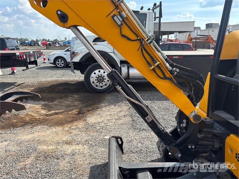 JCB 35Z-1 Mini Excavator ミニ油圧ショベル 7t以下（ミニユンボ・ミニディガー）